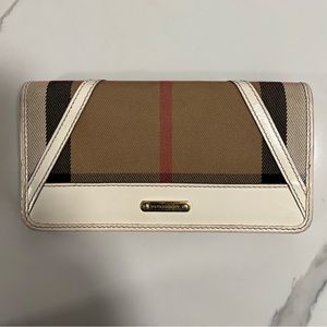 Burberry wallet